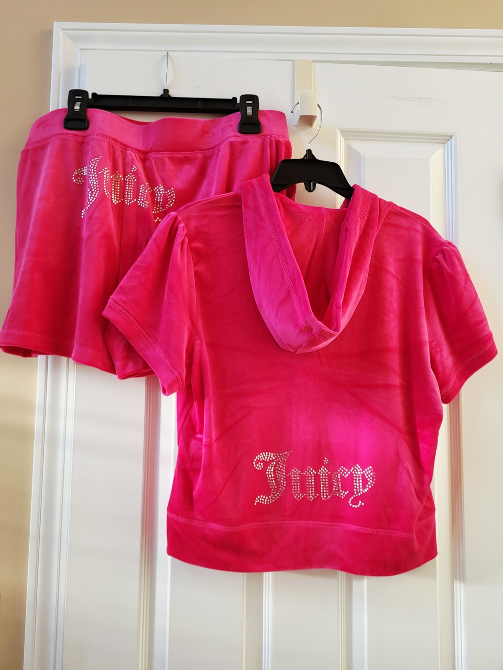 Juicy Couture Velour 2-Piece XL Tracksuit Set Vixen Pink Set Hoodie & Shorts NWT